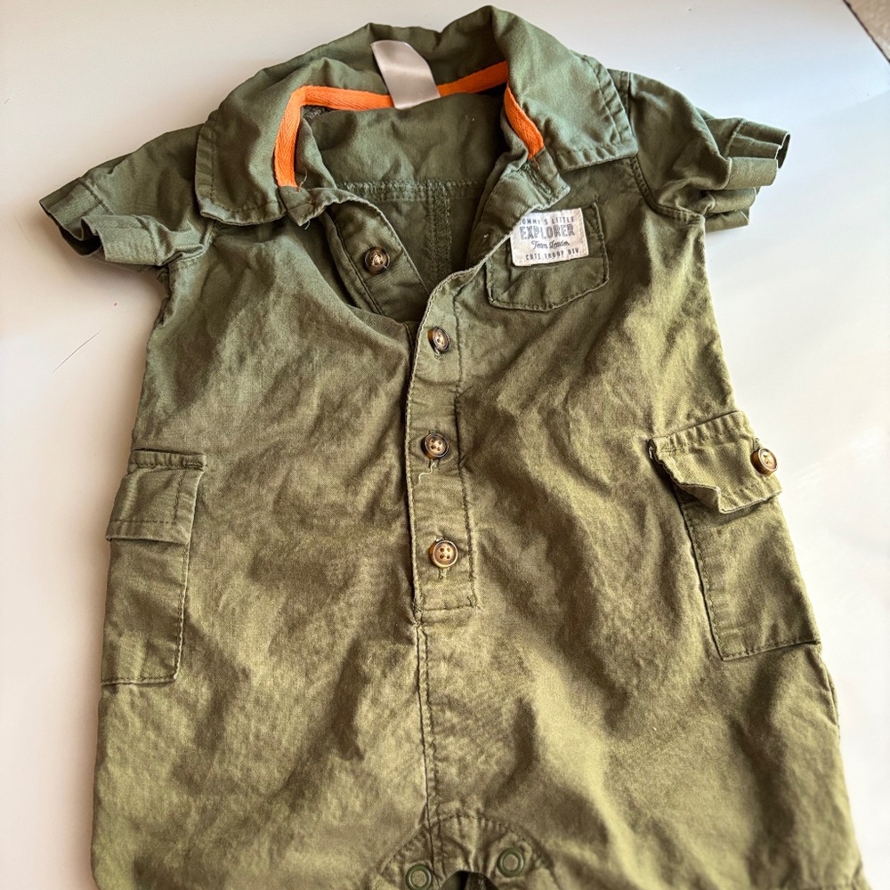 Carters 6M Boy Little Explorer Romper